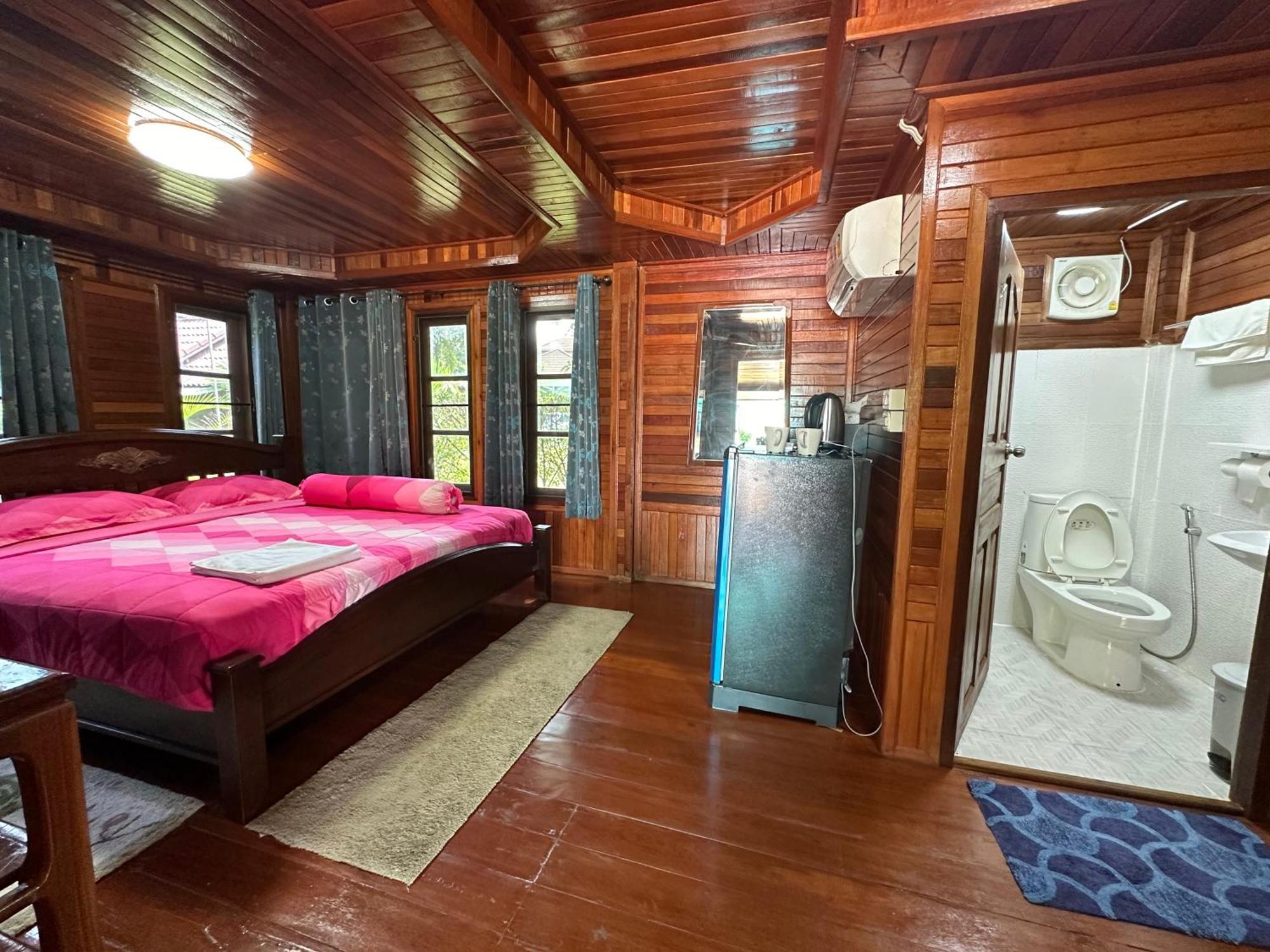 Thip Siam Village Ao Nam Mao Eksteriør bilde